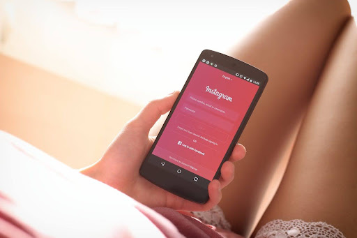 A woman using Instagram